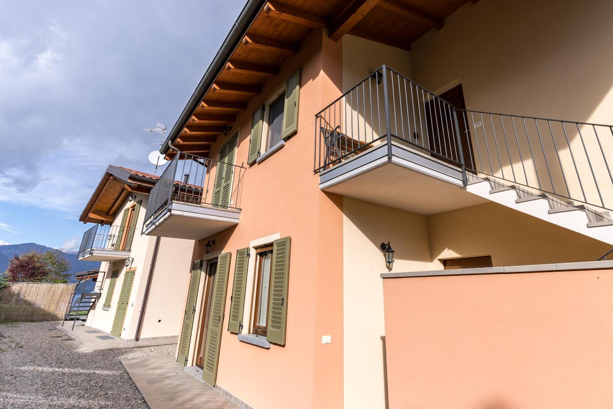 Casa Elsa - Lago D'Orta Orta San Giulio Buitenkant foto